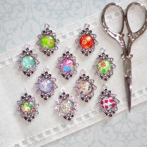 Specialty Needle Minder Mod Floral